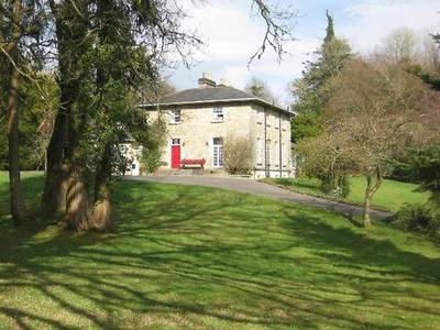 Glebe House - Bild 1