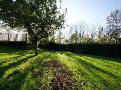 Hatton Court - Bild 1