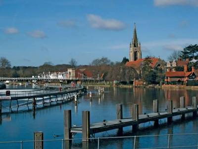 Holiday Inn High Wycombe M40, Jct. 4 - Bild 1