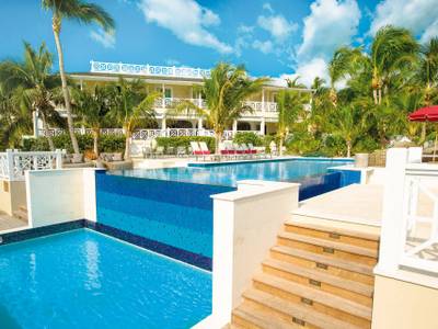 Coral Sands Hotel - Bild 1