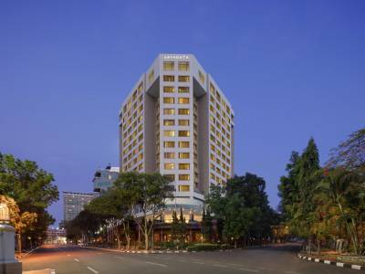 Hotel Aryaduta Bandung - Bild 1