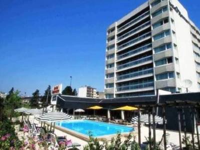 Mercure Orléans Centre - Bild 1