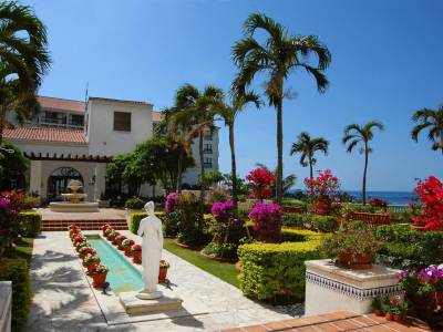 Hotel Nikko Alivila / Yomitan Resort Okinawa - Bild 1