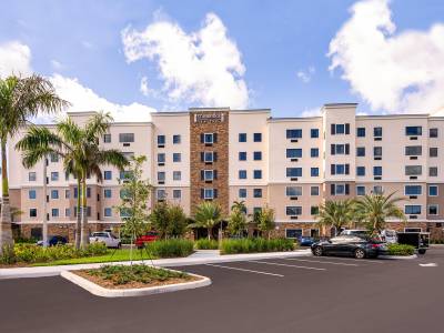 Staybridge Suites Fort Lauderdale Airport - West - Bild 1