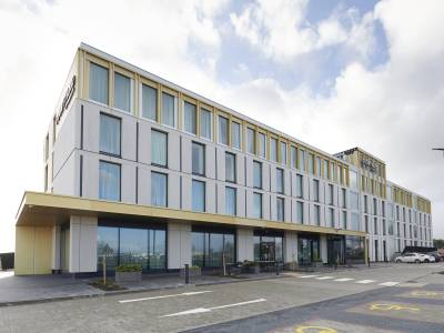 Courtyard Inverness Airport - Bild 1
