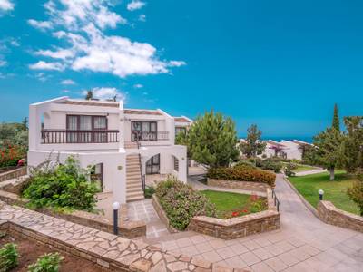 The Olive Tree Hotel - Bild 1