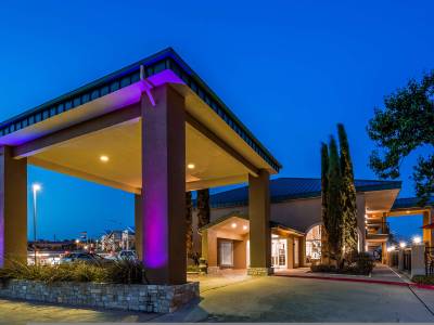 Best Western Marble Falls Inn - Bild 1