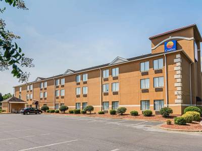 Comfort Inn & Suites - Bild 1
