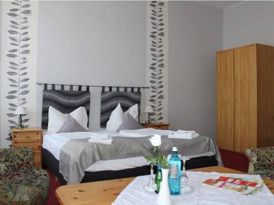 Hoffmanns Holsteinisches Haus - Bild 1