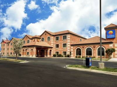 Comfort Inn & Suites - Bild 1