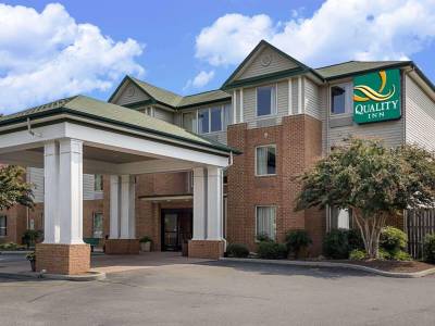 Holiday Inn Express Gloucester, an IHG Hotel - Bild 1