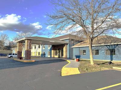 AmericInn by Wyndham Reedsburg - Bild 1