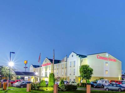 Comfort Suites At Rivergate Mall - Bild 1