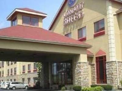 Holiday Inn Express & Suites Olathe North - Bild 1