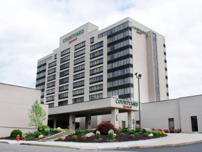 Courtyard Waterbury Downtown - Bild 1