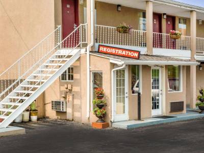 Econo Lodge Franklin - Bild 1