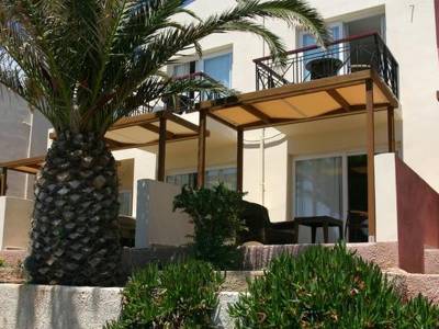 Erytha Beach Resort - Bild 1