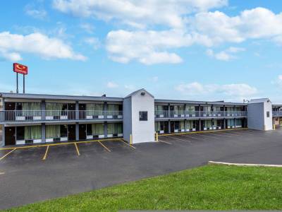 Red Roof Inn Walton - Richwood - Bild 1