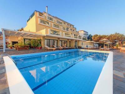 Cavos Bay Hotel - Bild 1