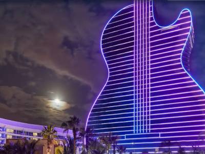 The Guitar Hotel - Bild 1