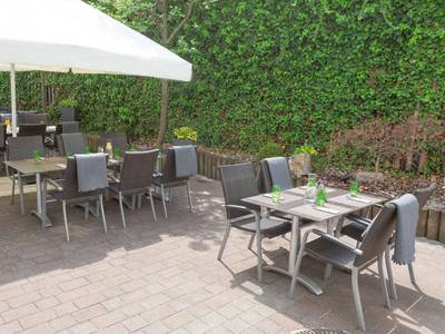 Dorint Hotel Würzburg - Bild 1