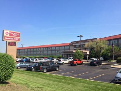 Best Western Plus Chicago Hillside - Bild 1