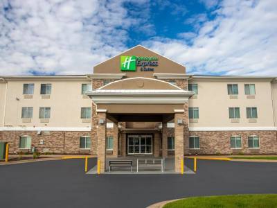 Holiday Inn Express & Suites Clinton - Bild 1