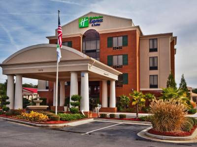 Holiday Inn Express & Suites Mcdonough - Bild 1
