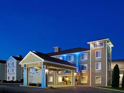 Holiday Inn Express & Suites New Buffalo, MI - Bild 1