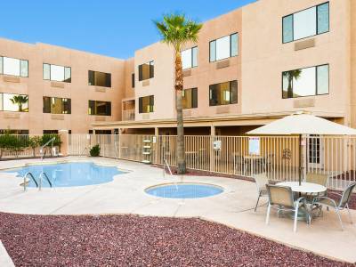 Holiday Inn Express & Suites Nogales - Bild 1