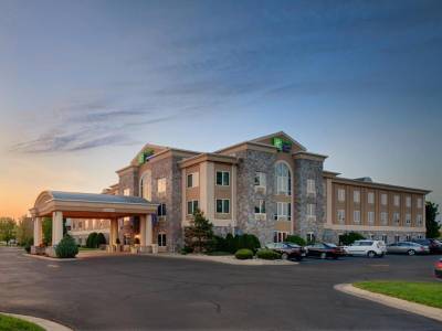 Holiday Inn Express & Suites Saginaw - Bild 1