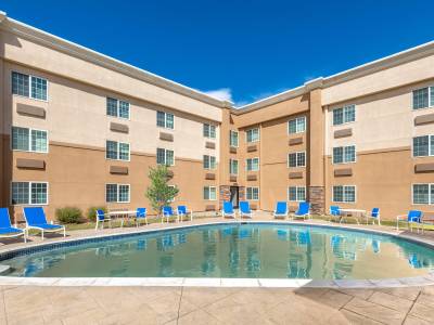 Holiday Inn Express Hotel & Suites Wheat Ridge-Denver West - Bild 1