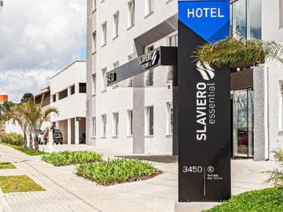 Slaviero Essential Curitiba Aeroporto - Bild 1