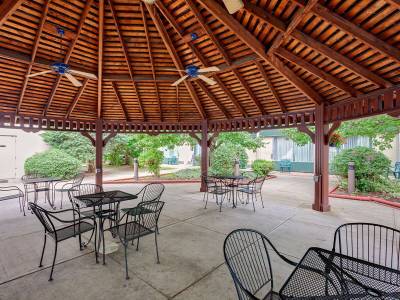 Ramada by Wyndham Fishkill - Bild 1