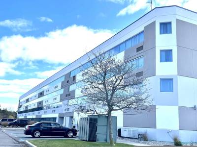 Wyndham Flint MI/Grand Blanc/Bishop Airport/Conference Ctr - Bild 1