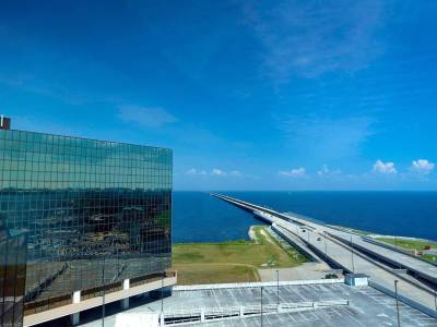 Marriott New Orleans Metairie at Lakeway - Bild 1