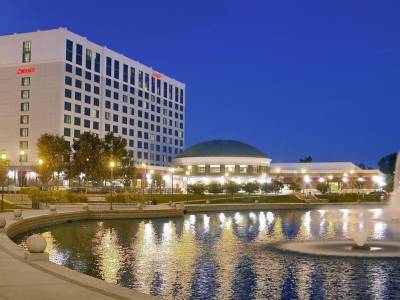 Marriott Newport News at City Center - Bild 1