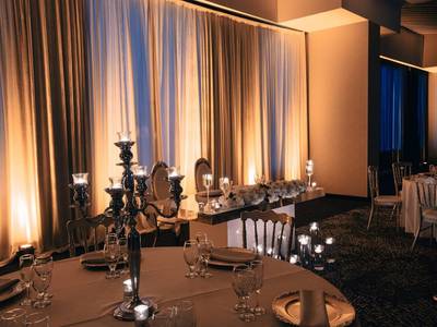 Courtyard Montreal Brossard - Bild 1