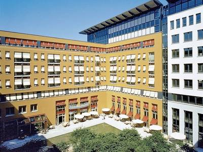 Hotel Elbflorenz Dresden - Bild 1