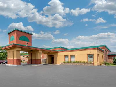 Posh Inn & Suites - Bild 1