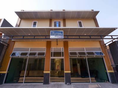 Shabrina 2 Syariah by OYO Rooms - Bild 1