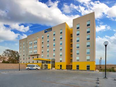 City Express Guaymas - Bild 1