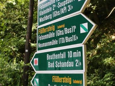 Gaststätte & Pension Lichtenhainer Wasserfall - Bild 1