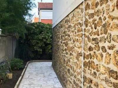 La Maison Charentonneau - Bild 1