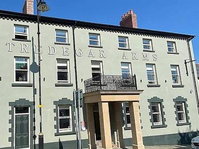 Tredegar Arms Hotel - Bild 1