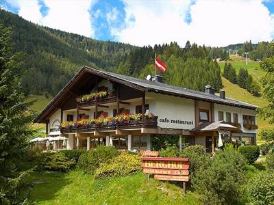 Ski-in-Ski-Out Hotel Garni Berghof - Bild 1