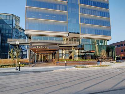 The Farnam, Autograph Collection - Bild 1