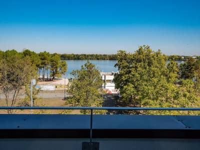 Live Hotels - Bordeaux Lac - Bild 1