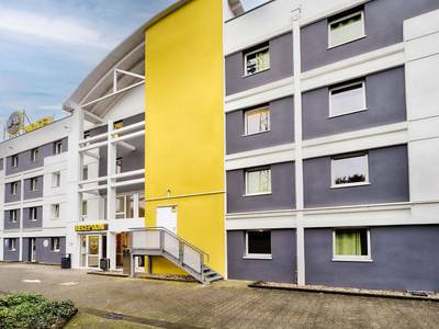 B&B HOTEL Köln-Frechen - Bild 1
