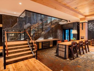 The Cloudveil, Autograph Collection - Bild 1